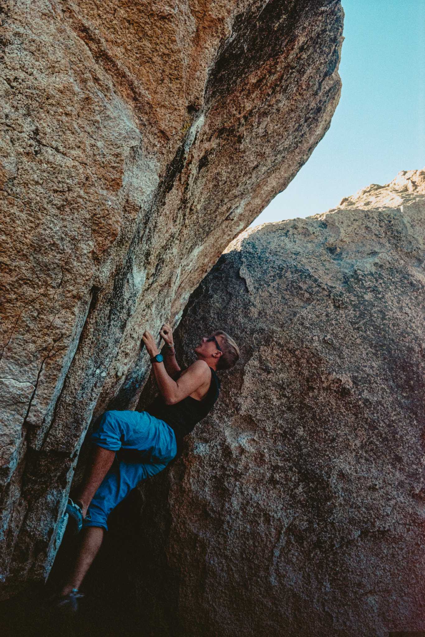Nikonos V | Nikon 35mm f/2.5 | Kodak Portra 160

Digitized with Canon EOS Rebel T7 w/Tamron 90mm f/2.8 Macro | Skier Sunray Box 3
| Skier Sunray Box 3

Lab developed in

Negative Lab Pro v2.2.0 | Color Model: Frontier | Pre-Sat: 4 | Tone Profile: LAB
– Standard | WB: Auto-Warm | LUT: Frontier