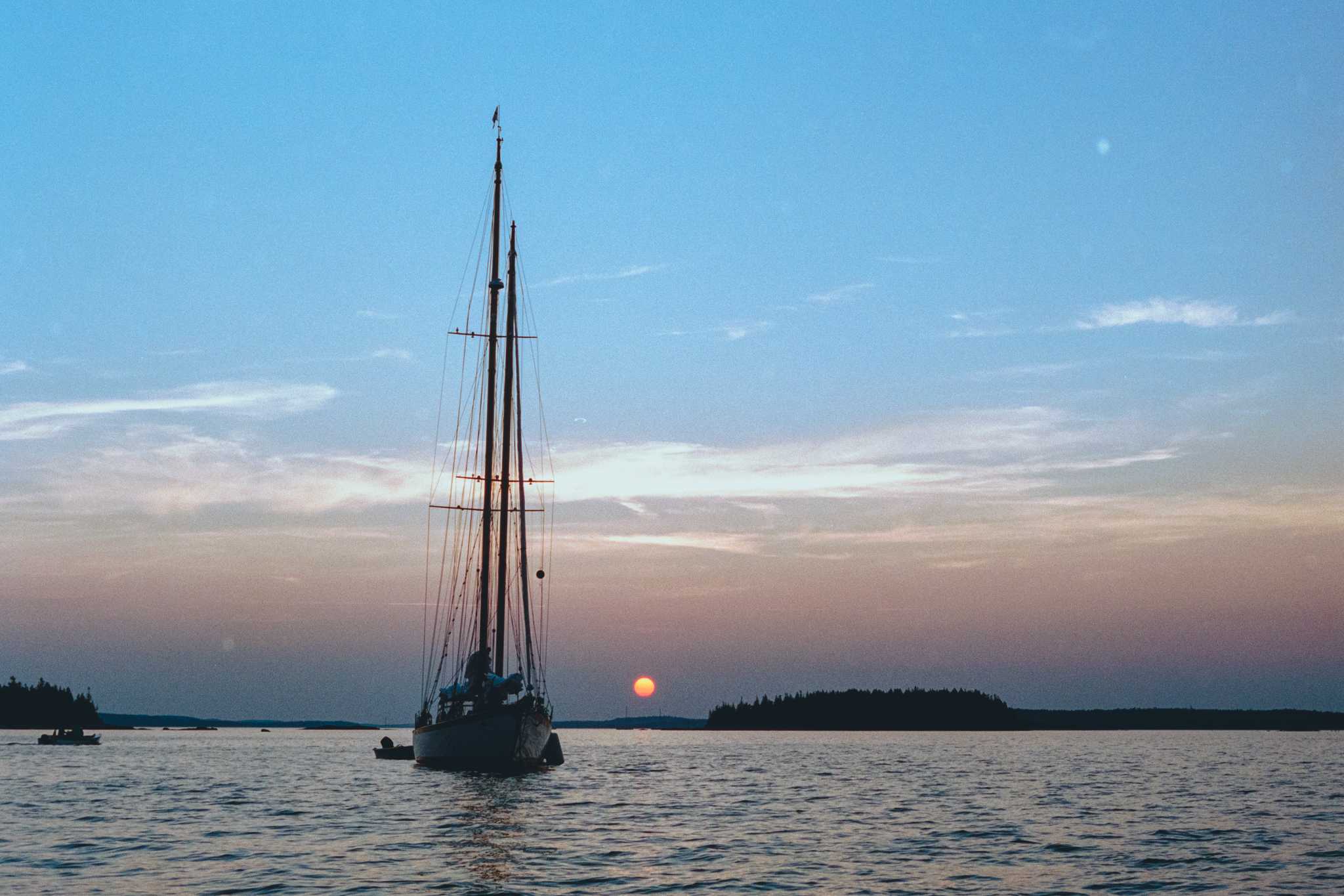 Leica M6 TTL | Leica Elmar 50mm f2.8 | Kodak Portra 160

Scanned with Noritsu LS-600

Lab developed in Kodak Flexicolor

Negative Lab Pro v2.2.0 | Color Model: Frontier | Pre-Sat: 4 | Tone Profile: LAB
– Hard | WB: Auto-Neutral | LUT: Frontier