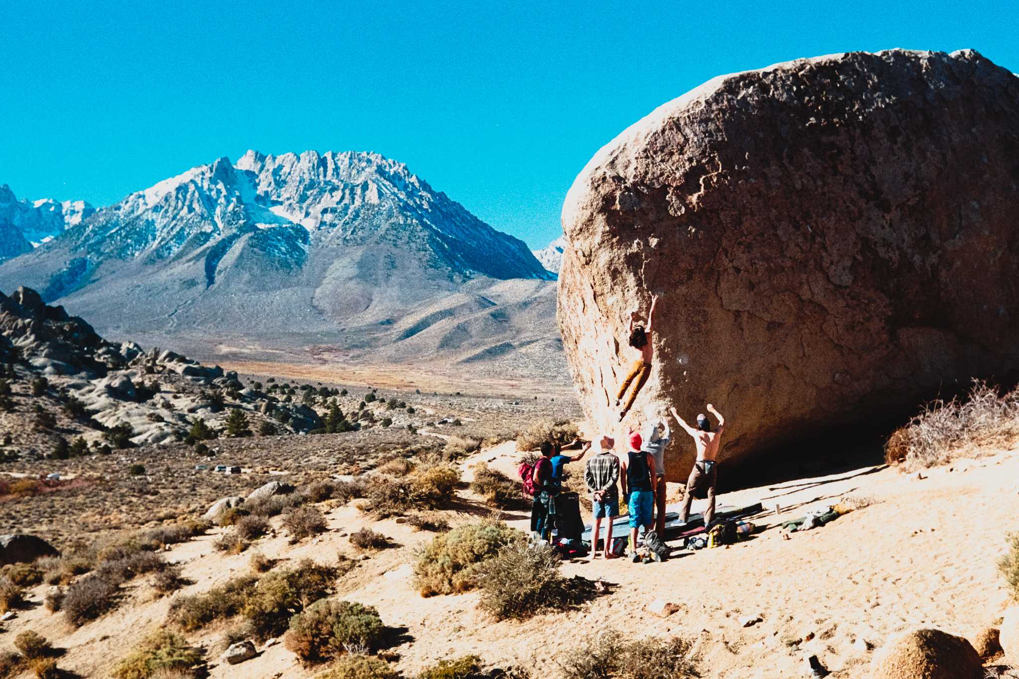 Nikonos V | Nikon 35mm f/2.5 | Kodak Color Gold 400

Digitized with Canon EOS Rebel T7 w/Tamron 90mm f/2.8 Macro | Skier Sunray Box 3
| Skier Sunray Box 3

Lab developed in

Negative Lab Pro v2.2.0 | Color Model: Frontier | Pre-Sat: 4 | Tone Profile: LAB
– Hard | LUT: Frontier