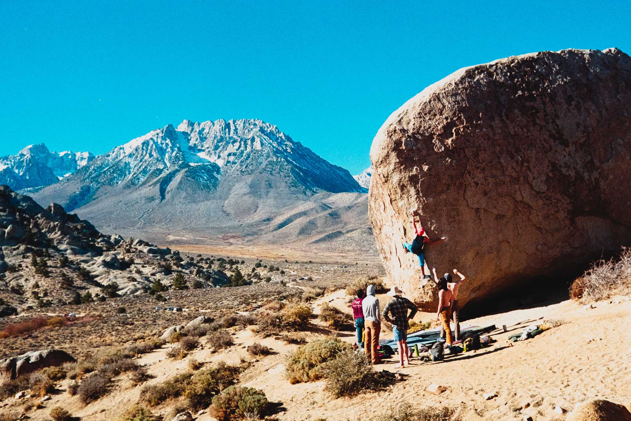 Nikonos V | Nikon 35mm f/2.5 | Kodak Color Gold 400

Digitized with Canon EOS Rebel T7 w/Tamron 90mm f/2.8 Macro | Skier Sunray Box 3
| Skier Sunray Box 3

Lab developed in

Negative Lab Pro v2.2.0 | Color Model: Frontier | Pre-Sat: 4 | Tone Profile: LAB
– Hard | LUT: Frontier