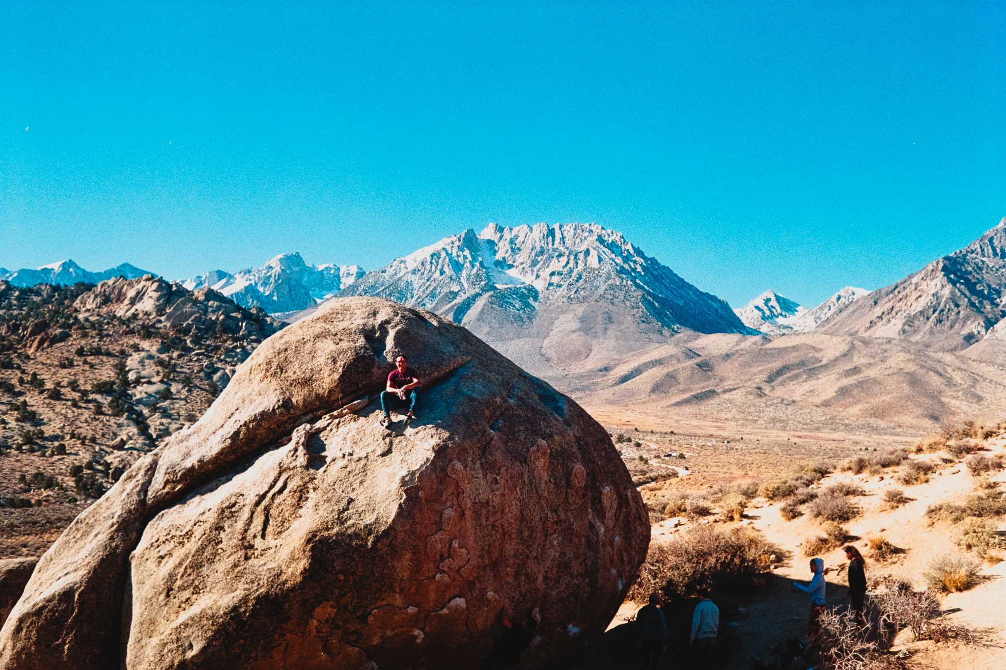 Nikonos V | Nikon 35mm f/2.5 | Kodak Color Gold 400

Digitized with Canon EOS Rebel T7 w/Tamron 90mm f/2.8 Macro | Skier Sunray Box 3
| Skier Sunray Box 3

Lab developed in

Negative Lab Pro v2.2.0 | Color Model: Frontier | Pre-Sat: 4 | Tone Profile: LAB
– Hard | LUT: Frontier