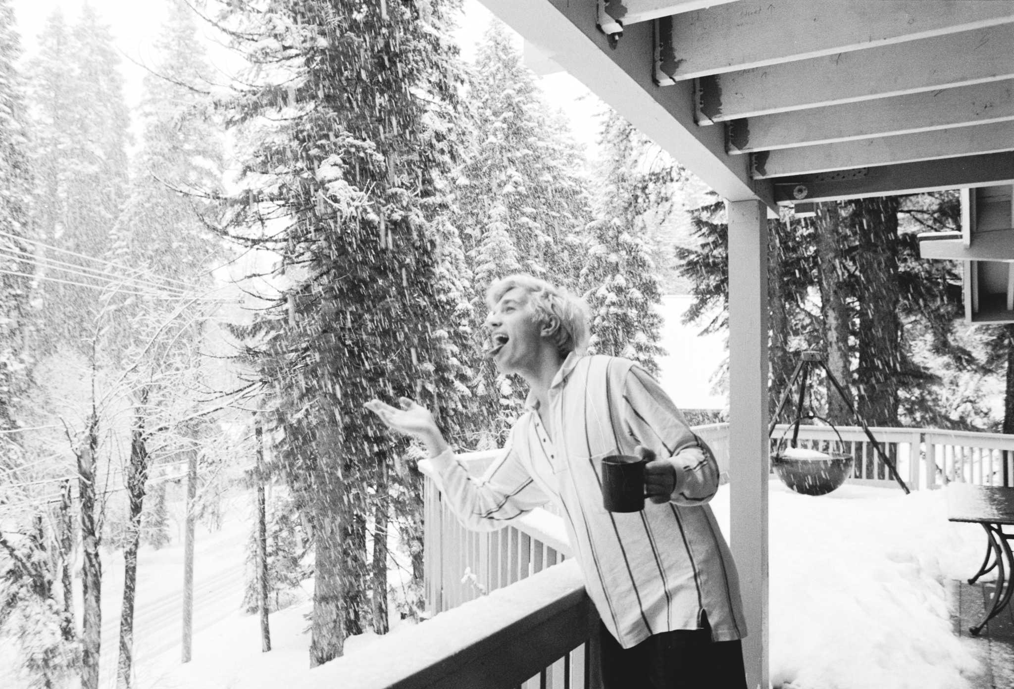 Nikon FE2 | Nikon 50mm f/1.8D Nikkor | Kodak Tri-X 400

Scanned with Noritsu LS-600

Lab developed in Kodak Xtol