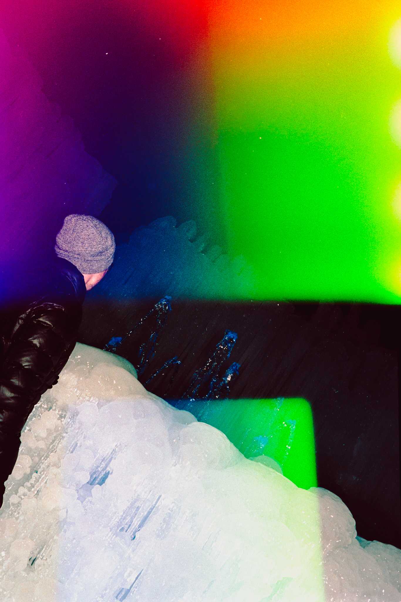 Rollei 35 | Zeiss Tessar 40mm | Psychadelic Blues 400

Lab developed in Kodak Flexicolor

Negative Lab Pro v2.2.0 | Color Model: Frontier | Pre-Sat: 4 | Tone Profile: LAB
– Hard | WB: Auto-Warm | LUT: Frontier