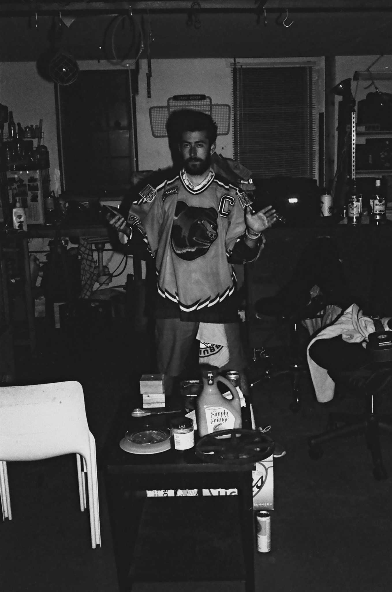 Rollei 35 | Zeiss Tessar 40mm | Kodak Tri-X 400 @ 1600

Scanned with Noritsu LS-600

Lab developed in Kodak Xtol