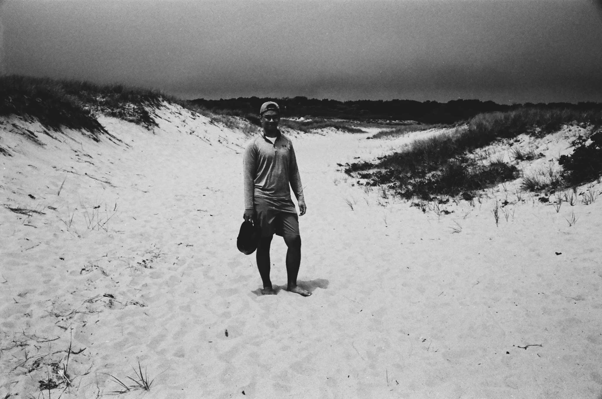 Rollei 35 | Zeiss Tessar 40mm | Kodak Tri-X 400 @ 1600

Scanned with Noritsu LS-600

Lab developed in Kodak Xtol