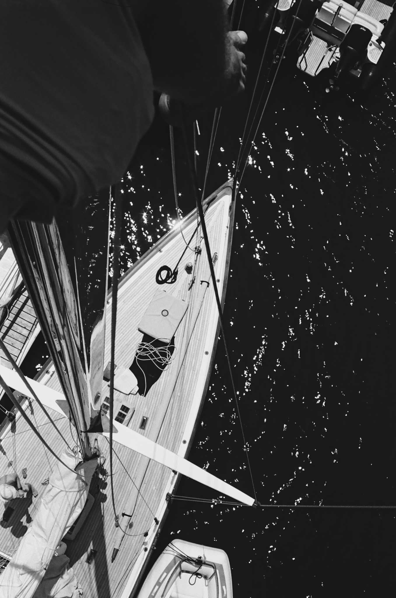 Rollei 35 | Zeiss Tessar 40mm | Kodak Tri-X 400

Scanned with Noritsu LS-600

Lab developed in Kodak Xtol