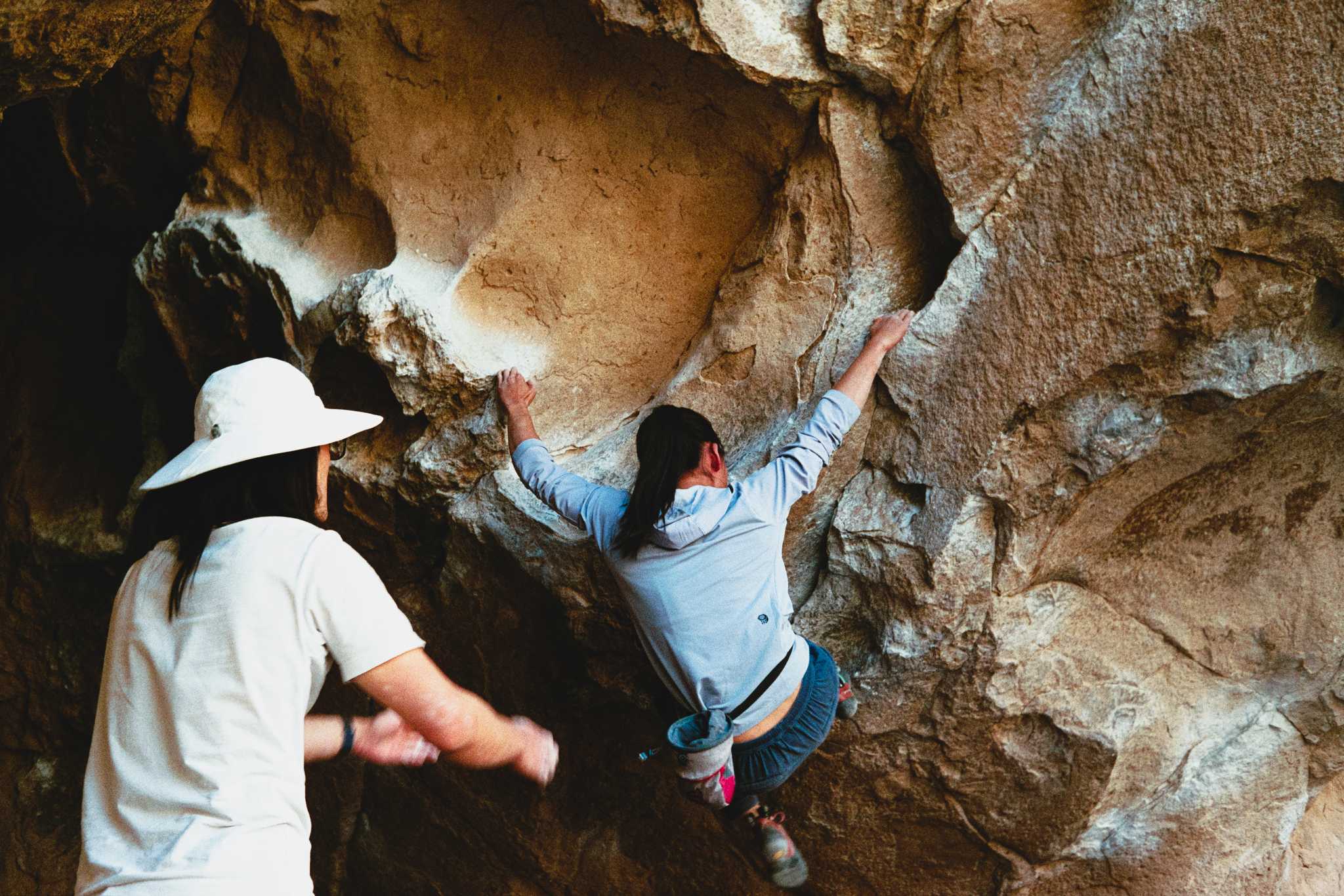 Nikonos V | Nikon 35mm f/2.5 | Fuji Superia Xtra 400

Digitized with Canon EOS Rebel T7 w/Tamron 90mm f/2.8 Macro | Skier Sunray Box 3
| Skier Sunray Box 3

Lab developed in

Negative Lab Pro v2.2.0 | Color Model: Frontier | Pre-Sat: 4 | Tone Profile: LAB
– Hard | WB: Auto-Warm | LUT: Frontier