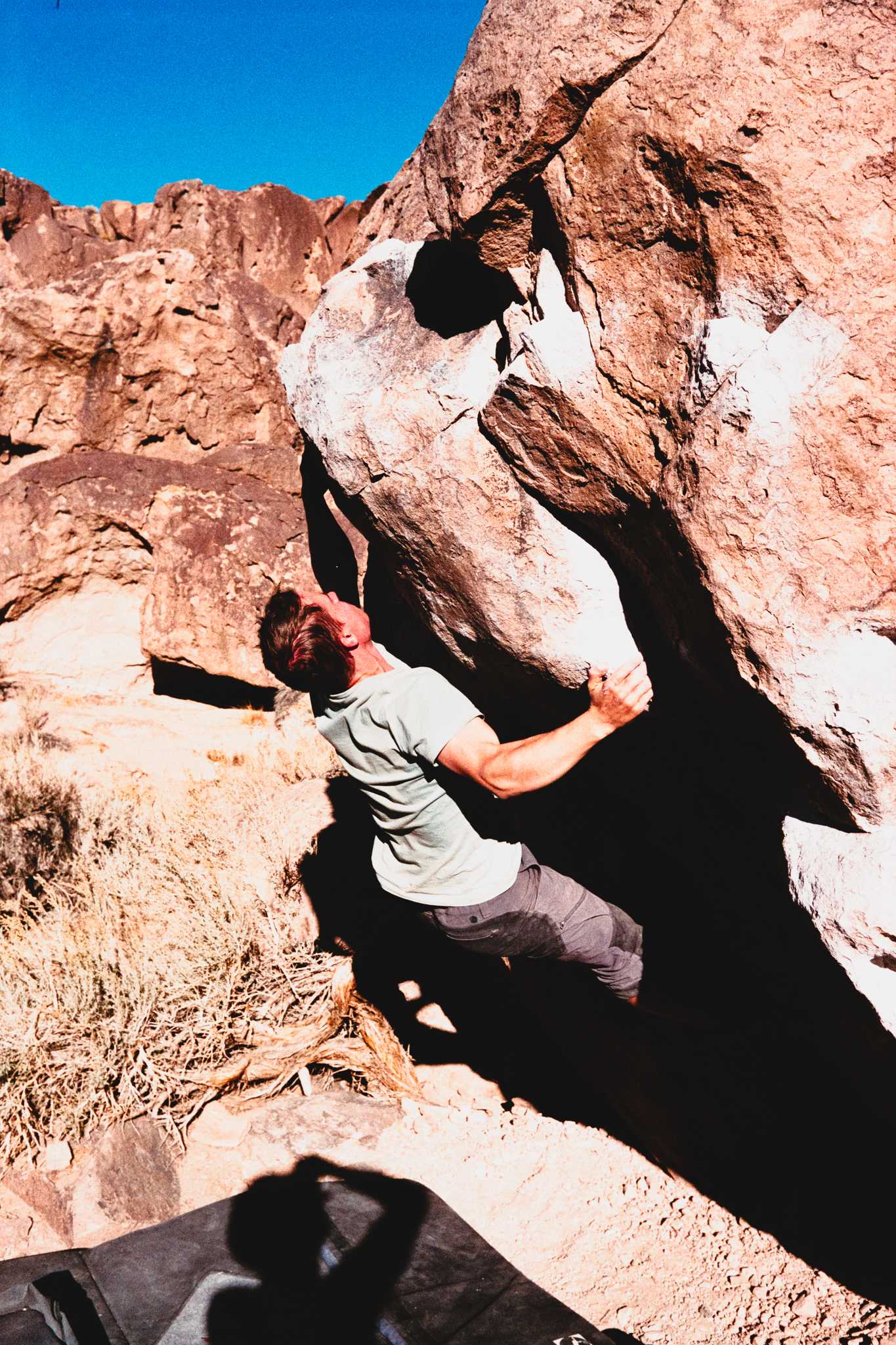 Nikonos V | Nikon 35mm f/2.5 | Fuji Superia Xtra 400

Digitized with Canon EOS Rebel T7 w/Tamron 90mm f/2.8 Macro | Skier Sunray Box 3
| Skier Sunray Box 3

Lab developed in

Negative Lab Pro v2.2.0 | Color Model: Frontier | Pre-Sat: 4 | Tone Profile: LAB
– Hard | WB: Auto-Warm | LUT: Frontier