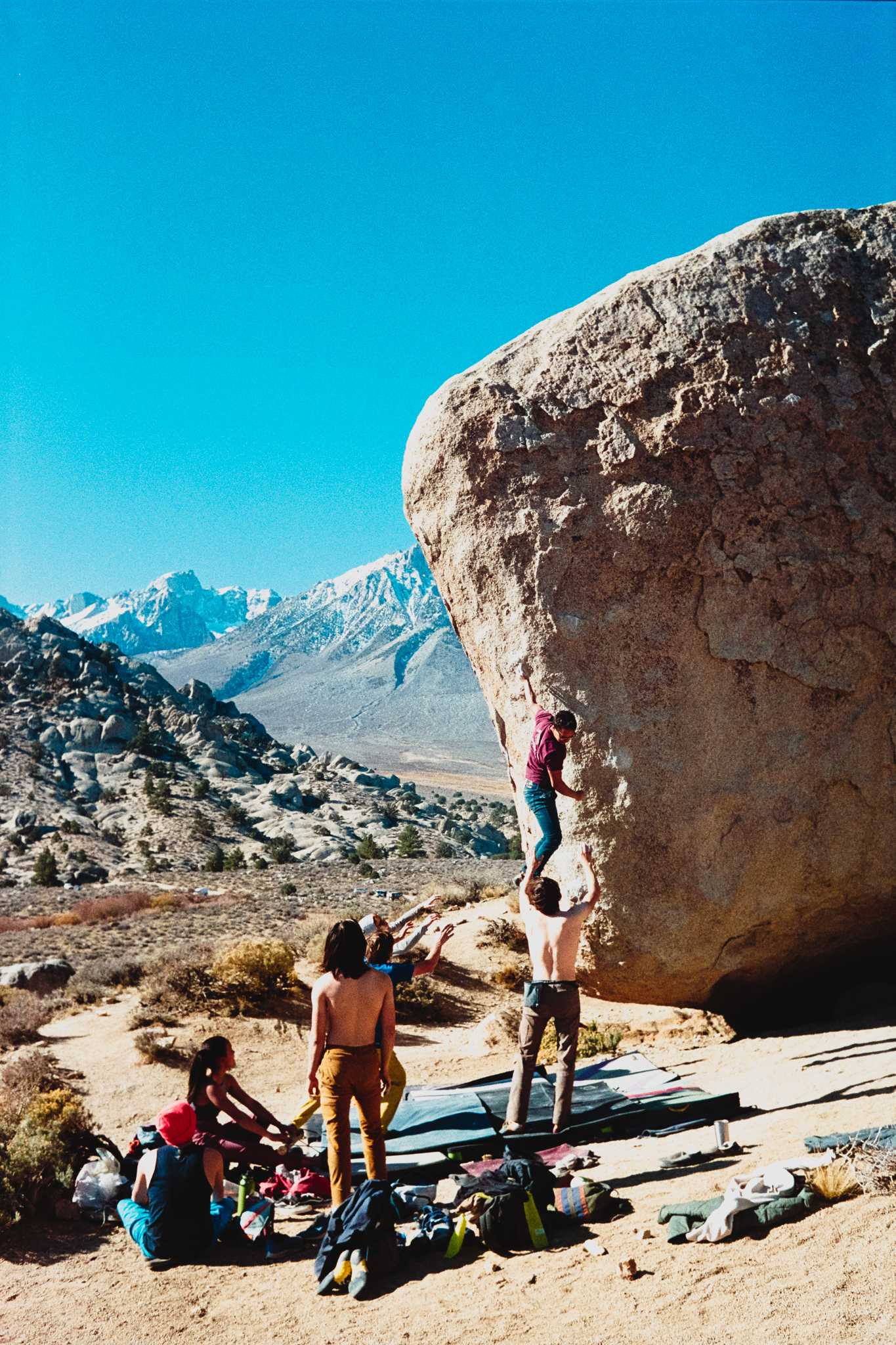 Nikonos V | Nikon 35mm f/2.5 | Kodak Color Gold 400

Digitized with Canon EOS Rebel T7 w/Tamron 90mm f/2.8 Macro | Skier Sunray Box 3
| Skier Sunray Box 3

Lab developed in

Negative Lab Pro v2.2.0 | Color Model: Frontier | Pre-Sat: 4 | Tone Profile: LAB
– Hard | LUT: Frontier