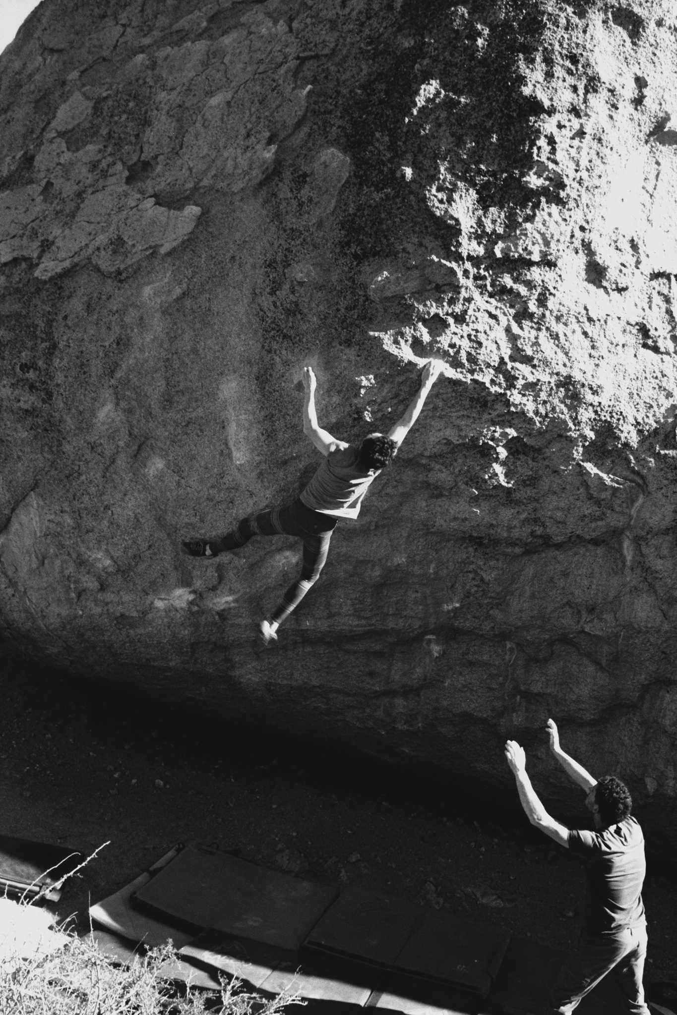 Nikonos V | Nikon 35mm f/2.5 | Kodak Tri-X 400

Digitized with Canon EOS Rebel T7 w/Tamron 90mm f/2.8 Macro | Skier Sunray Box 3
| Skier Sunray Box 3

Lab developed in

Negative Lab Pro v2.2.0 | Color Model: B+W | Pre-Sat: 3 | Tone Profile: LAB –
Standard | WB: Auto-Neutral | LUT: Frontier