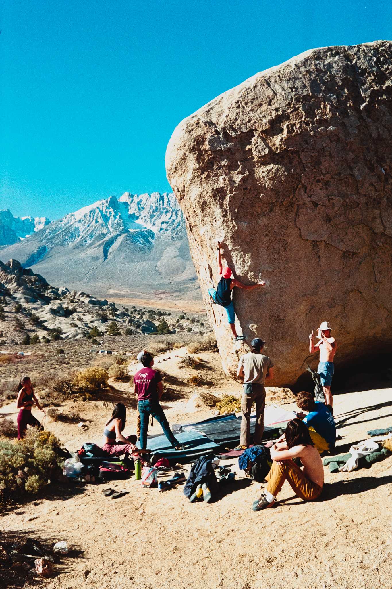 Nikonos V | Nikon 35mm f/2.5 | Kodak Color Gold 400

Digitized with Canon EOS Rebel T7 w/Tamron 90mm f/2.8 Macro | Skier Sunray Box 3
| Skier Sunray Box 3

Lab developed in

Negative Lab Pro v2.2.0 | Color Model: Frontier | Pre-Sat: 4 | Tone Profile: LAB
– Hard | LUT: Frontier