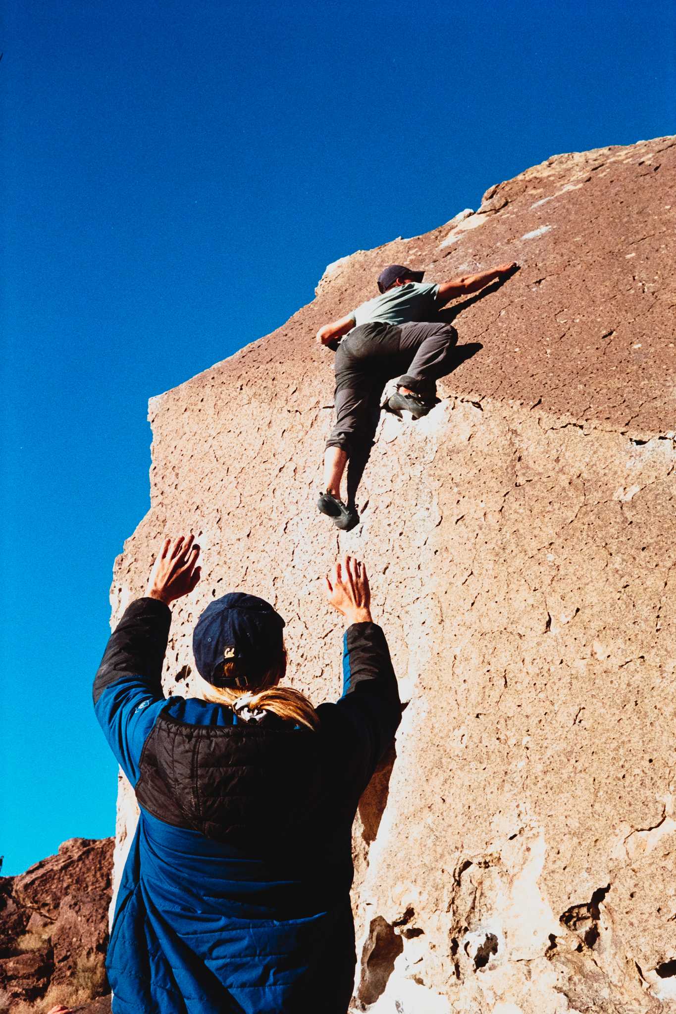 Nikonos V | Nikon 35mm f/2.5 | Kodak Color Gold 400

Digitized with Canon EOS Rebel T7 w/Tamron 90mm f/2.8 Macro | Skier Sunray Box 3
| Skier Sunray Box 3

Lab developed in

Negative Lab Pro v2.2.0 | Color Model: Frontier | Pre-Sat: 4 | Tone Profile: LAB
– Hard | LUT: Frontier