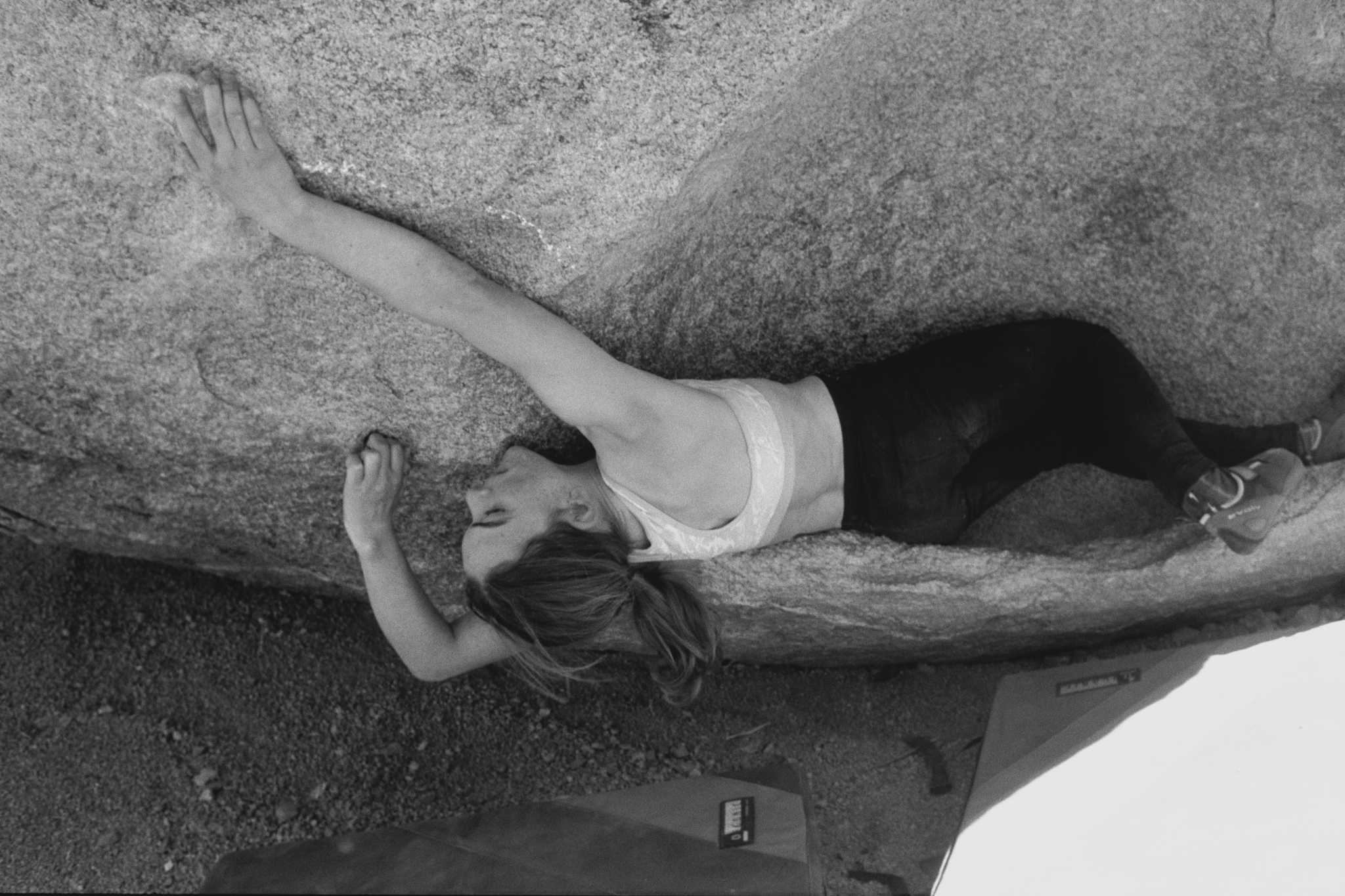 Nikonos V | Nikon 35mm f/2.5 | Kodak Tri-X 400

Digitized with Canon EOS Rebel T7 w/Tamron 90mm f/2.8 Macro | Skier Sunray Box 3
| Skier Sunray Box 3

Lab developed in

Negative Lab Pro v2.2.0 | Color Model: B+W | Pre-Sat: 3 | Tone Profile: LAB –
Standard | WB: Auto-Neutral | LUT: Frontier