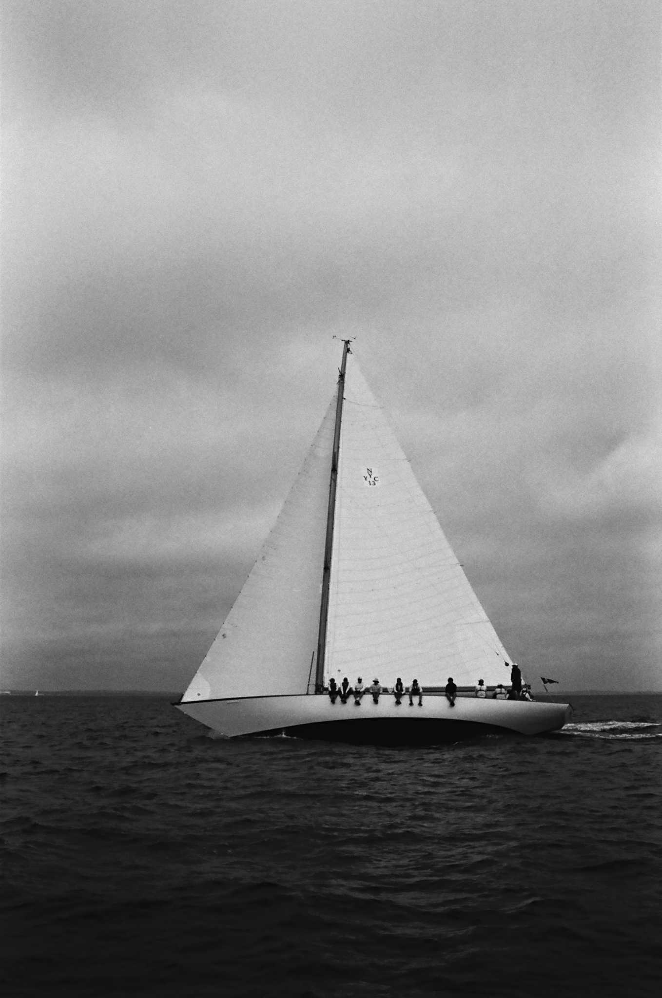 Rollei 35 | Zeiss Tessar 40mm | Kodak Tri-X 400

Scanned with Noritsu LS-600

Lab developed in Kodak Xtol