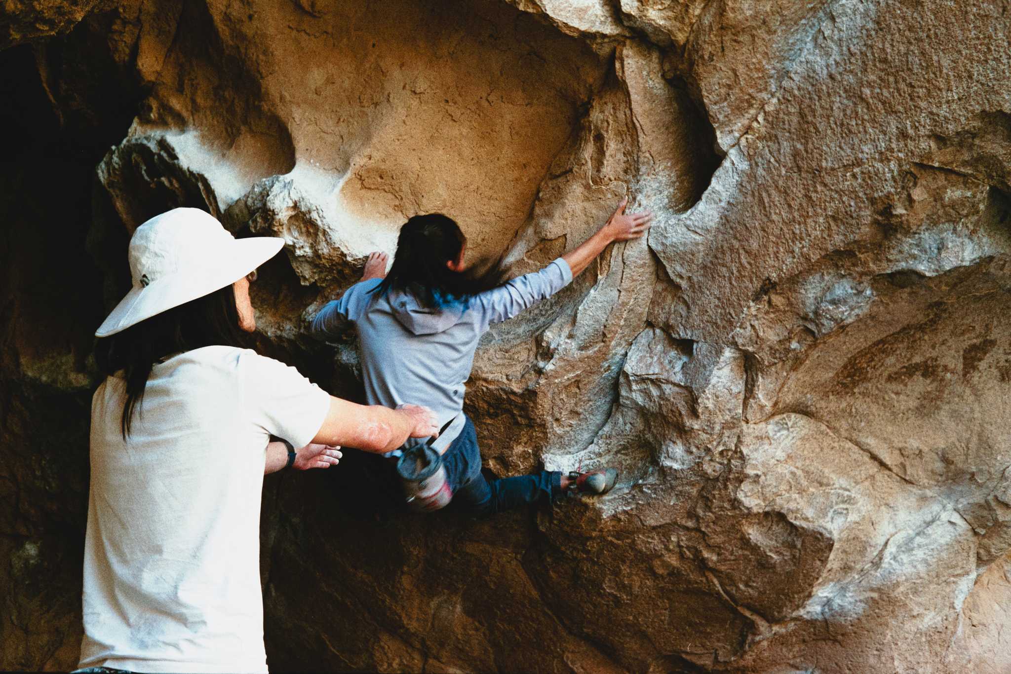 Nikonos V | Nikon 35mm f/2.5 | Fuji Superia Xtra 400

Digitized with Canon EOS Rebel T7 w/Tamron 90mm f/2.8 Macro | Skier Sunray Box 3
| Skier Sunray Box 3

Lab developed in

Negative Lab Pro v2.2.0 | Color Model: Frontier | Pre-Sat: 4 | Tone Profile: LAB
– Hard | WB: Auto-Warm | LUT: Frontier